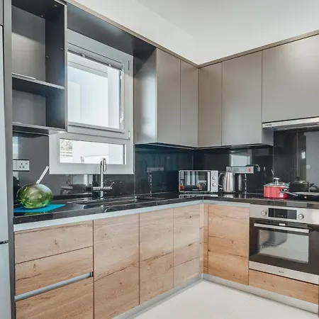 Вилла In Style In Modern 3 Bedroom Near Nissi & Square Айя-Напа