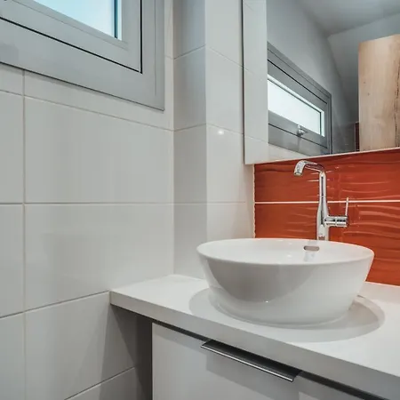 Вилла In Style In Modern 3 Bedroom Near Nissi & Square Айя-Напа